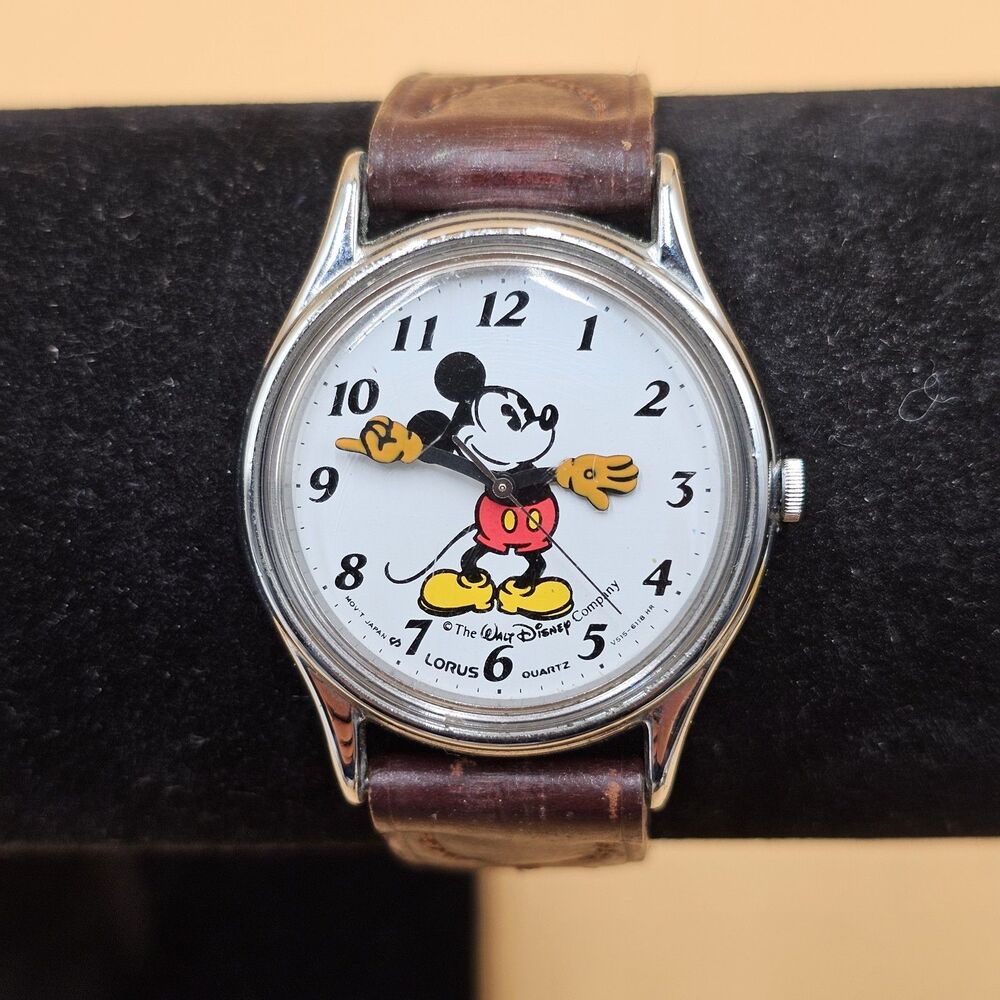 Vintage Lorus Walt Disney Mickey Mouse Quartz Watch V515-6000 New Battery